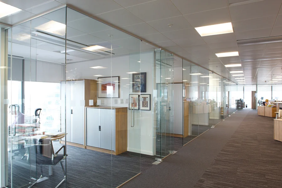 Framed VS Frameless Shower Glass