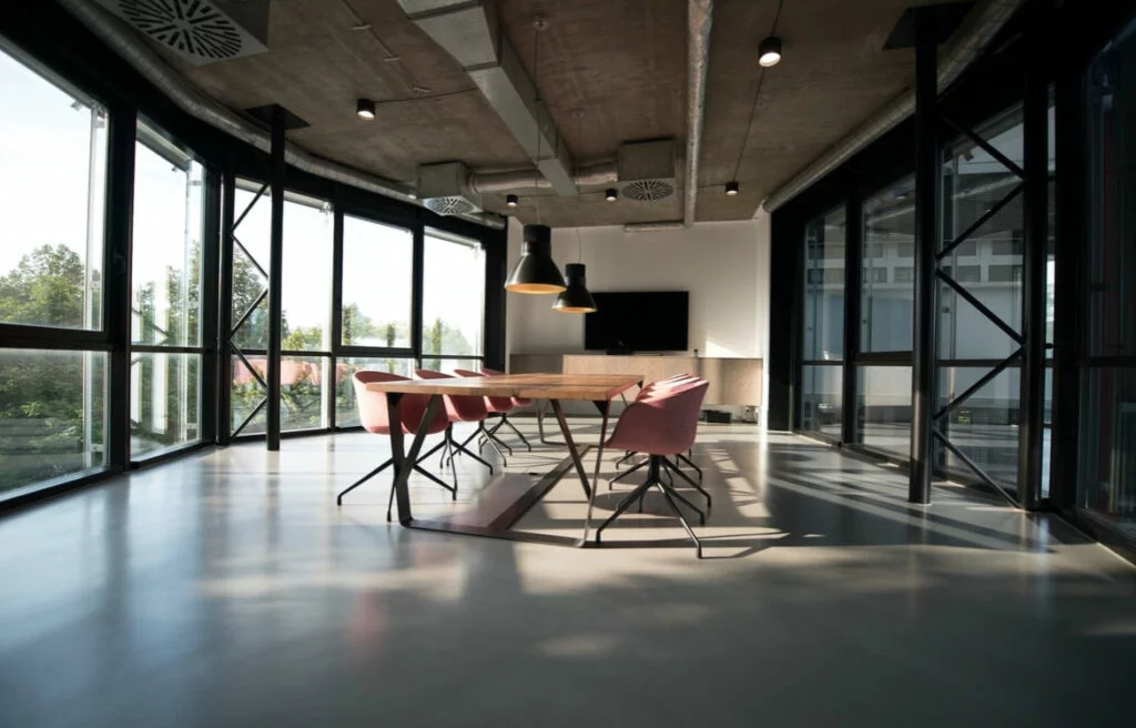 Glass Company in Dubai