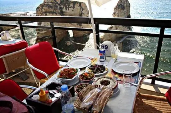 Beyrock Cafe